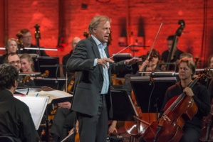 Thomas Hengelbrock © NDR/Christine-Schroder. Thomas Hengelbrock © NDR/Christine-Schroder.