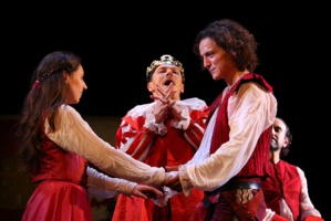Un esprit de troupe avérée et la passion de l'alexandrin