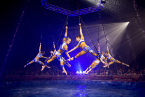 Cie Les Farfadais © Karim El Dib. Cie Les Farfadais © Karim El Dib.