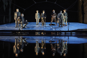 © Comédie-Française/Christophe Raynaud de Lage. © Comédie-Française/Christophe Raynaud de Lage.