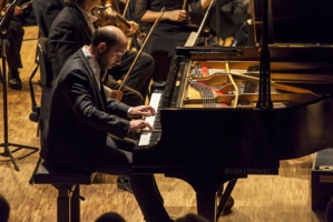 © Mathias Nicolas. © Mathias Nicolas.