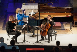 François-Frédéric Guy, Jean-Marc Phillips-Varjabédian et Xavier Phillips © DR. François-Frédéric Guy, Jean-Marc Phillips-Varjabédian et Xavier Phillips © DR.