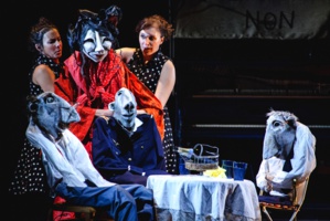 "Une Carmen en Turakie" © Clément Caron. "Une Carmen en Turakie" © Clément Caron.