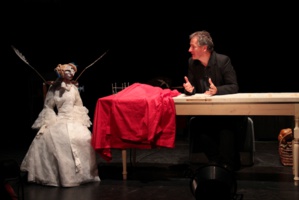 Quand une marionnette énamourée impose son intimité, sa puissance et sa pudeur