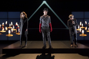 © Elizabeth Carecchio. © Elizabeth Carecchio.