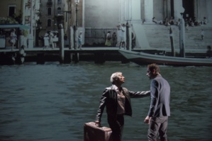 © Elizabeth Carecchio. © Elizabeth Carecchio.