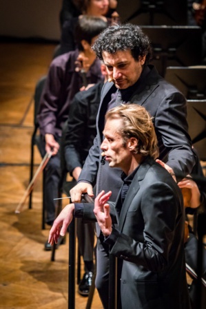 Alain Altinoglu (au deuxième plan) © Hugo Segers. Alain Altinoglu (au deuxième plan) © Hugo Segers.