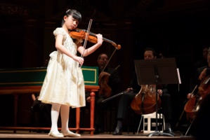 Chloé Chua, Prix Juniors ex-æquo © Olivier Miche Photography. Chloé Chua, Prix Juniors ex-æquo © Olivier Miche Photography.