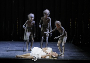 © Vincent Pontet. © Vincent Pontet.