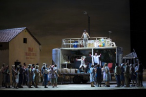 © Guergana Damianova/OnP. © Guergana Damianova/OnP.