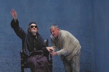 Serge Merlin et Jean-Quentin Châtelain © Dunnara Meas Serge Merlin et Jean-Quentin Châtelain © Dunnara Meas