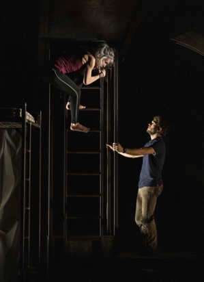 "Après la fin"… L'homme peut être un prédateur pour la femme "Après la fin"… L'homme peut être un prédateur pour la femme