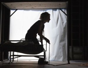 "Après la fin"… L'homme peut être un prédateur pour la femme "Après la fin"… L'homme peut être un prédateur pour la femme