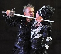 Philippe Torreton dans "Hamlet" © Francis Rey Philippe Torreton dans "Hamlet" © Francis Rey