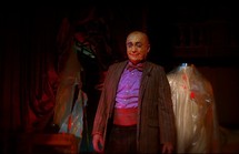 Udo Kier, "Monsieur Loyal" dans The Theatre Bizarre © DR (droits réservés). Udo Kier, "Monsieur Loyal" dans The Theatre Bizarre © DR (droits réservés).