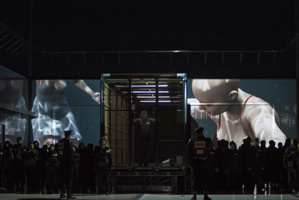 © Bernd Uhlig/Opéra national de Paris. © Bernd Uhlig/Opéra national de Paris.