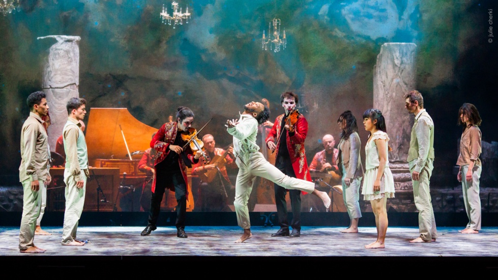 "Folia" © Julie Cherki. "Folia" © Julie Cherki.