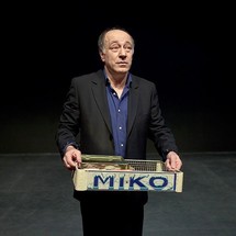 La Légende de Bornéo © Pierre Grosbois. La Légende de Bornéo © Pierre Grosbois.