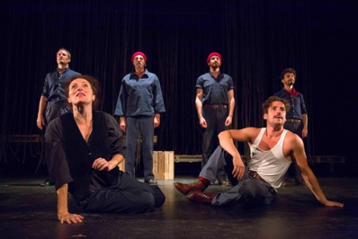 © Damien. © Damien.