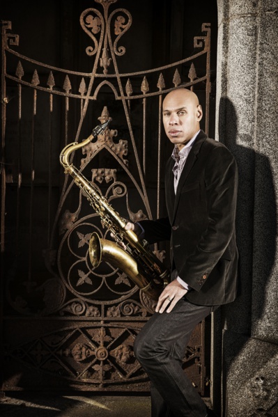 Joshua Redman © Ray Blakesberg.