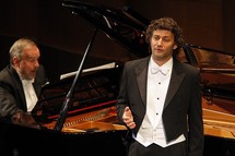 Helmut Deutsch, Jonas Kaufmann lors d'un récital à l'Opéra de Los Angeles © Robert Millard/LA Opera.