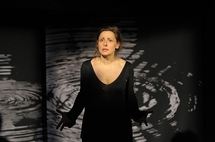 Emmanuelle Monteil © Théâtre de la vallée. Emmanuelle Monteil © Théâtre de la vallée.