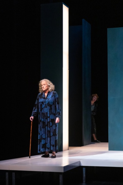 © Victor Tonelli. © Victor Tonelli.