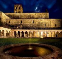 Abbaye Saint-Michel de Cuxa © Josep Molina. Abbaye Saint-Michel de Cuxa © Josep Molina.