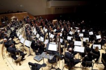 L'Orchestre de Paris dirigé par Paavo Järvi © Gérard Uféras. L'Orchestre de Paris dirigé par Paavo Järvi © Gérard Uféras.