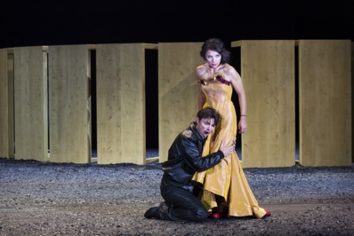 "Carmen" © Magali Dougados. "Carmen" © Magali Dougados.