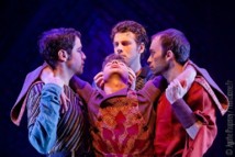 Rostam et Sohrâb… un conte pour le plaisir des yeux et le régal des oreilles Rostam et Sohrâb… un conte pour le plaisir des yeux et le régal des oreilles