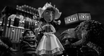 Persephone, Edgar "E" Gore, Elsa Van Helsing et Were-Rat. © 2012 Disney Enterprises, Inc. Persephone, Edgar "E" Gore, Elsa Van Helsing et Were-Rat. © 2012 Disney Enterprises, Inc.