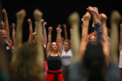 "Gaga Dance", ateliers de danse pour tous, Jardin du Musée national Picasso-Paris © Ascaf.