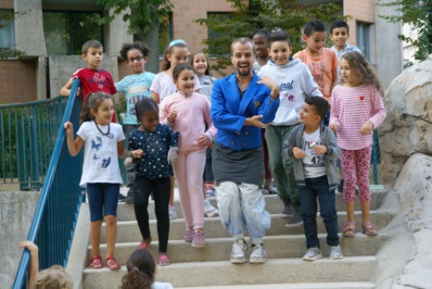 "Vraies-fausses visites guidées des quartiers" par la Cie Pièces Montées © P. Morfin.