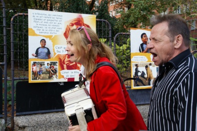 "Aux bords de la ville" par la Cie Pièces Montées © DR. "Aux bords de la ville" par la Cie Pièces Montées © DR.
