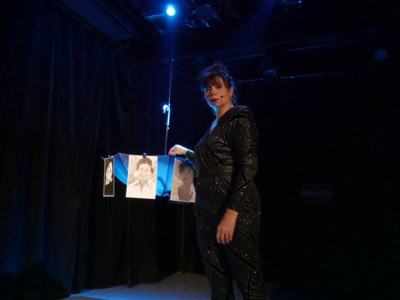 "Pour que tu t'aimes encore" de et avec Trinidad © DR. "Pour que tu t'aimes encore" de et avec Trinidad © DR.