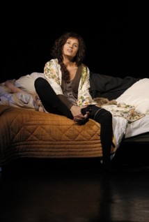 Anouk Grinberg, "Molly Bloom" © Pascal Victor/Artcomart. Anouk Grinberg, "Molly Bloom" © Pascal Victor/Artcomart.