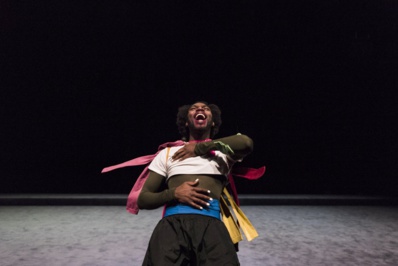 "Trottoir" © Fernanda Tafner. "Trottoir" © Fernanda Tafner.