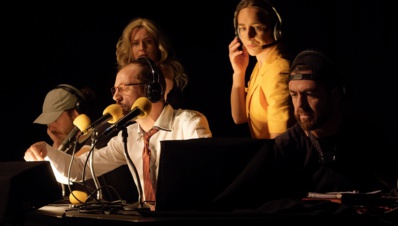 "Zaï Zaï Zaï Zaï" Road movie déjanté… Tout ça pour un poireau ! "Zaï Zaï Zaï Zaï" Road movie déjanté… Tout ça pour un poireau !