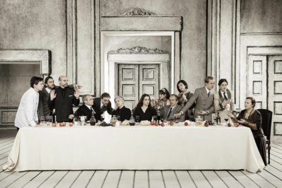 "Chacun sa vérité", mise en scène de Filippo Dini © Laila Pozzo. "Chacun sa vérité", mise en scène de Filippo Dini © Laila Pozzo.