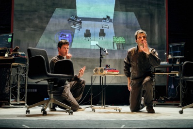 © Lionel Devuyst. © Lionel Devuyst.