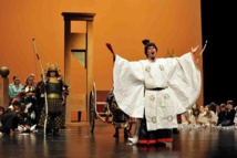 "Le Mikado" (adaptation) par Opera Fuoco au Théâtre de Saint-Quentin-en-Yvelines le 25 mai 2012 © Opera Fuoco.