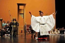 "Le Mikado" (adaptation) par Opera Fuoco au Théâtre de Saint-Quentin-en-Yvelines le 25 mai 2012 © Opera Fuoco. "Le Mikado" (adaptation) par Opera Fuoco au Théâtre de Saint-Quentin-en-Yvelines le 25 mai 2012 © Opera Fuoco.