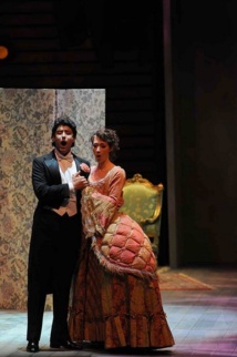 © Opéra de Lyon 2013. © Opéra de Lyon 2013.