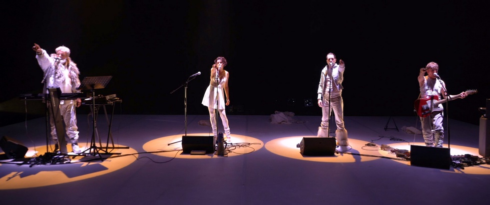 © Square & Martins Production. © Square & Martins Production.