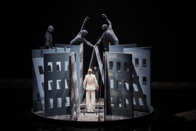 © Christophe Raynaud de Lage/Festival d'Avignon. © Christophe Raynaud de Lage/Festival d'Avignon.