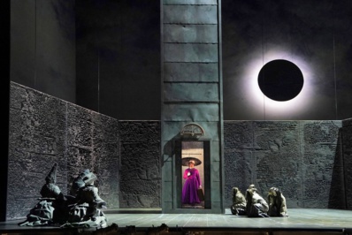 "Eurydice" © Cory Weaver/The Metropolitan Opera. "Eurydice" © Cory Weaver/The Metropolitan Opera.