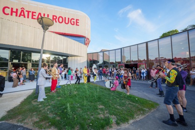Château Rouge célèbre sa nouvelle grande salle et ouvre un nouveau chapitre de son histoire !