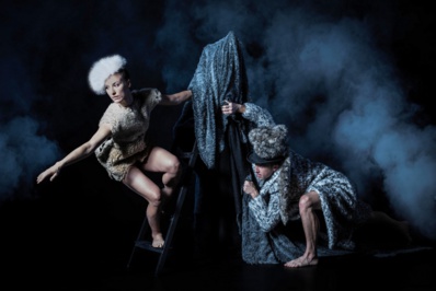 "Le Loup et l'Agneau" © Benjamin Mengelle. "Le Loup et l'Agneau" © Benjamin Mengelle.