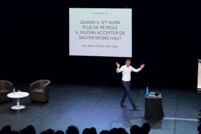 Épreuve n° 3 Le saut en hauteur, Frédéric Ferrer © Héloïse Philippe. Épreuve n° 3 Le saut en hauteur, Frédéric Ferrer © Héloïse Philippe.